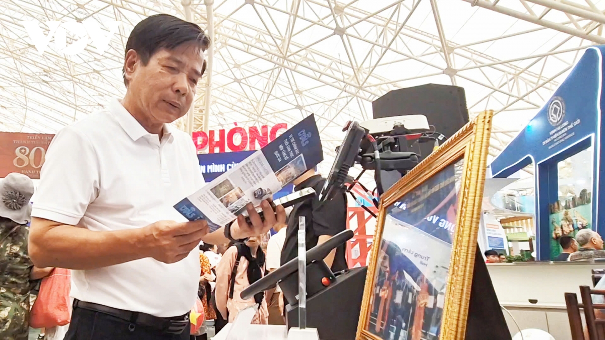 sap xep lai thon, to dan pho can het suc than trong khi dat ten moi hinh anh 2