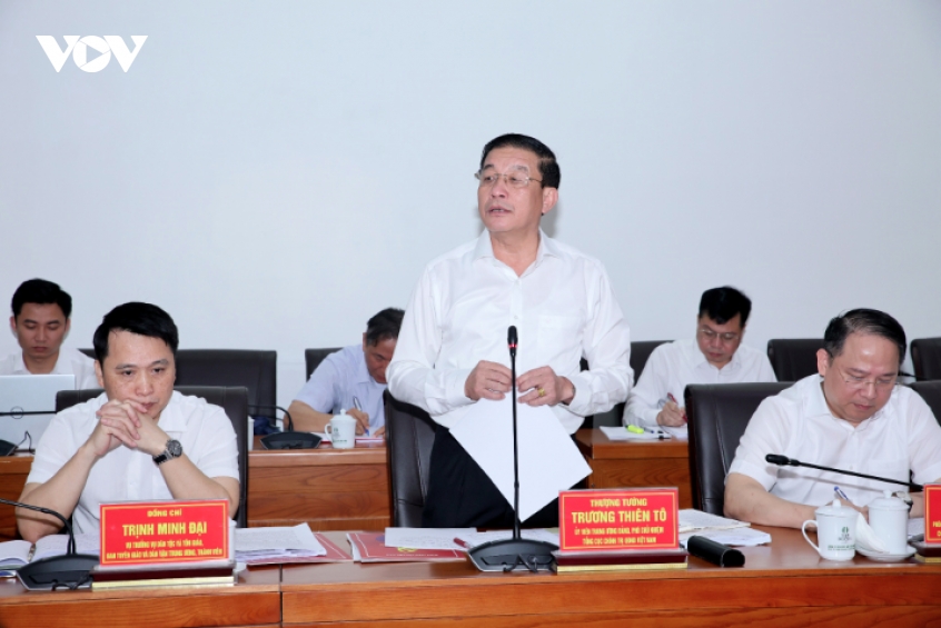 bo chinh tri kiem tra, giam sat viec thuc hien nhiem vu chinh tri tai lai chau hinh anh 3