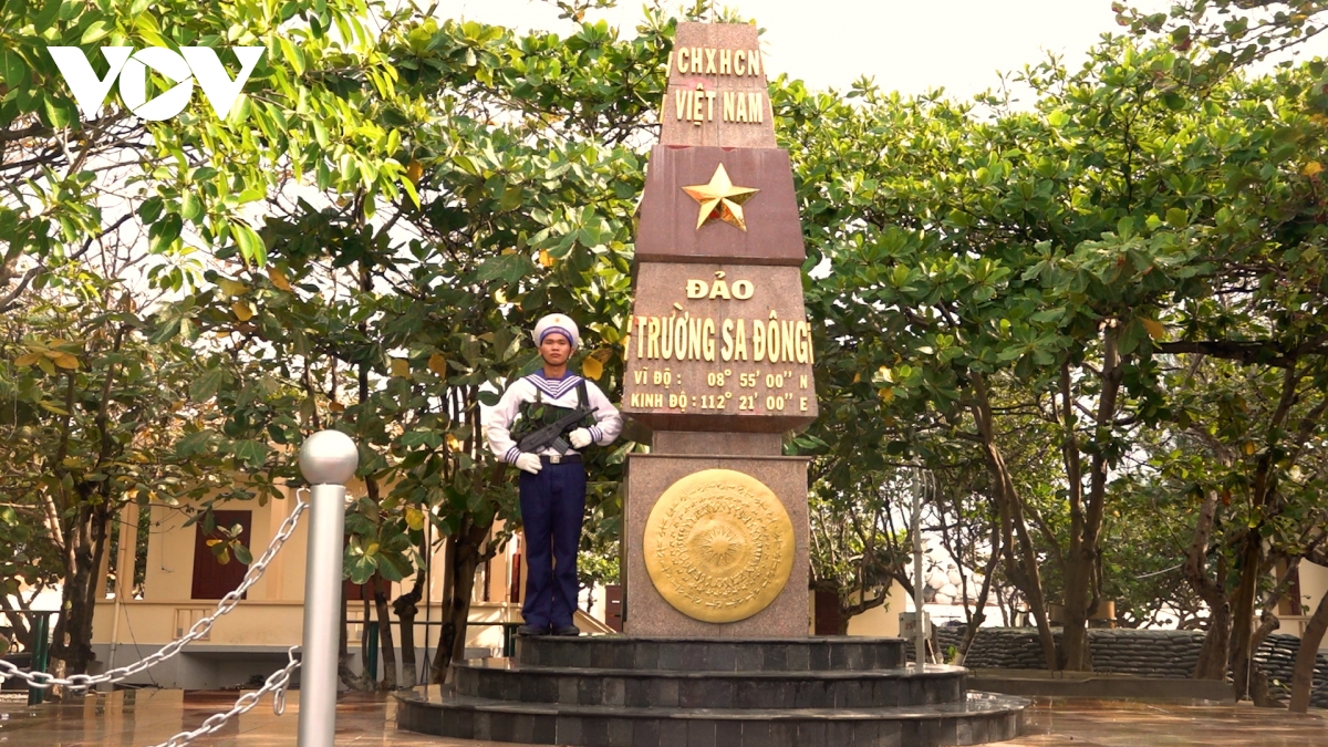 hai trinh truong sa cua Doan cong tac so 14 ket noi tinh yeu bien dao hinh anh 8