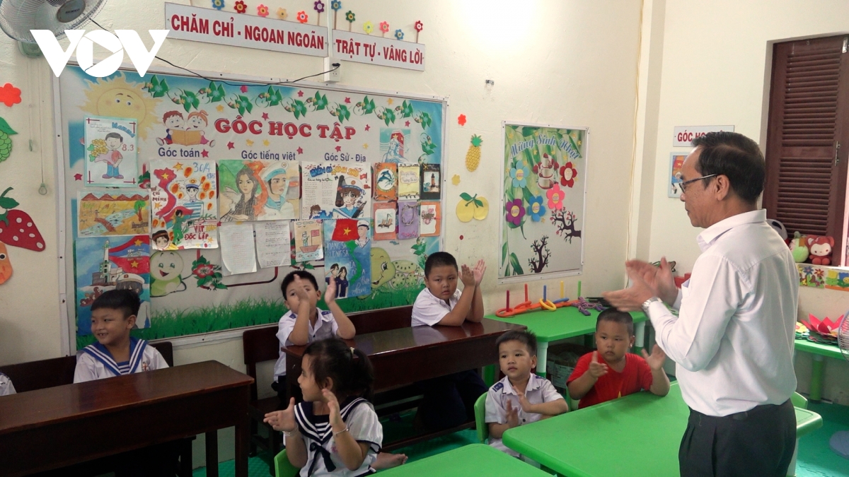 hai trinh truong sa cua Doan cong tac so 14 ket noi tinh yeu bien dao hinh anh 11