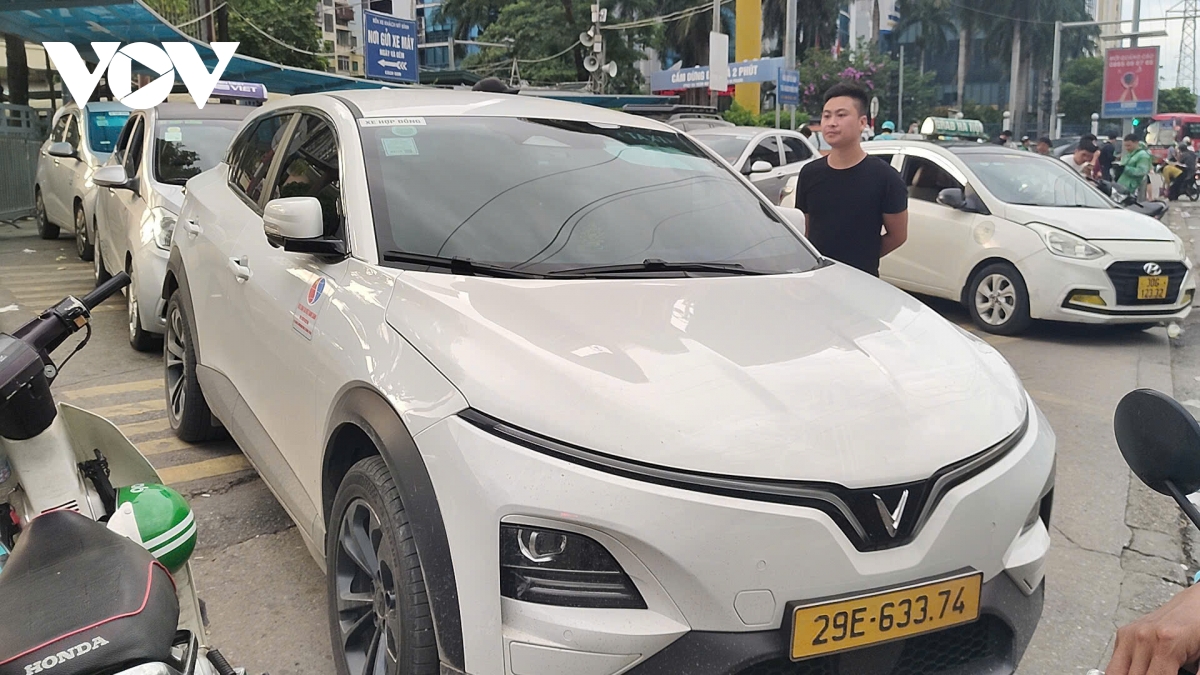 Ap luc giao thong de nang cua ngo phia nam ha noi ngay cuoi ky nghi le 30 4 hinh anh 18