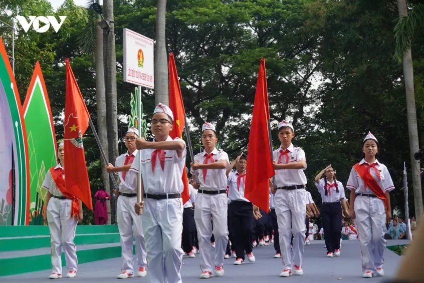 Doi moi noi dung hoat dong Doan, Doi de gan hon voi thieu nhi hinh anh 1