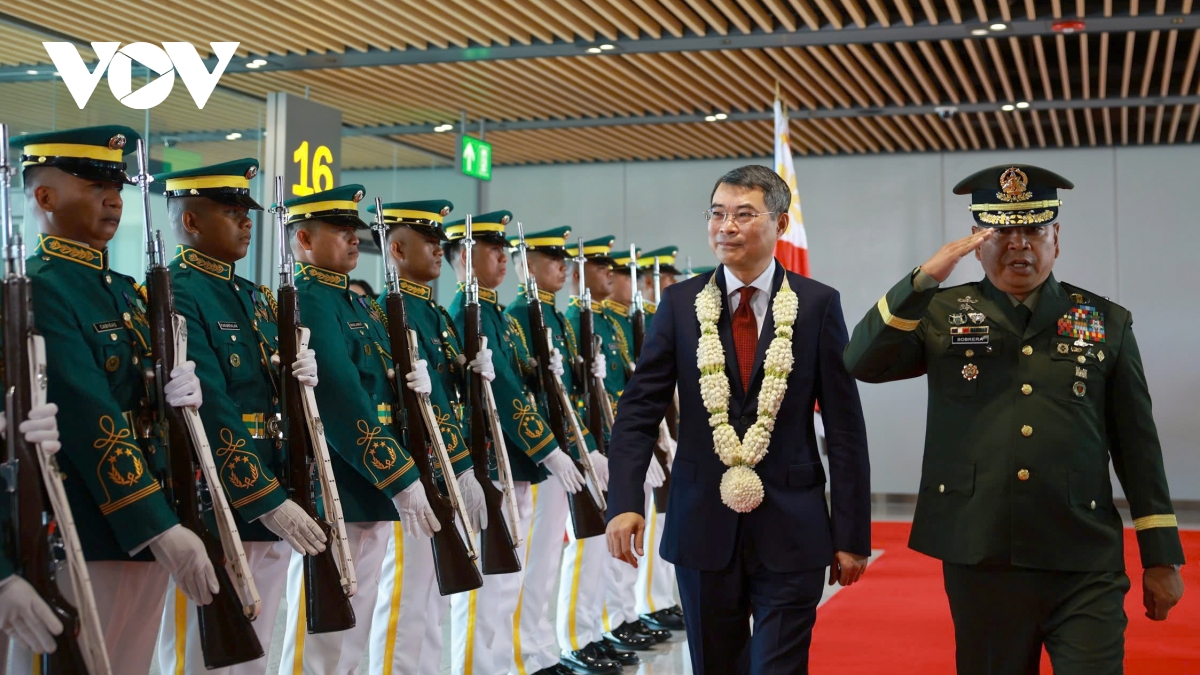 thu tuong le minh hung den philippines, du hoi nghi cap cao asean lan thu 48 hinh anh 2