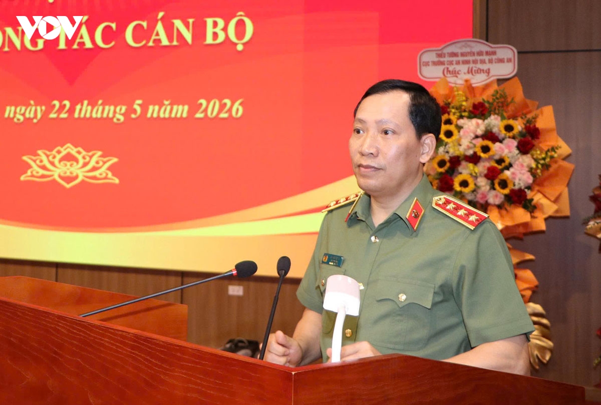 lai chau co tan giam doc cong an tinh hinh anh 2