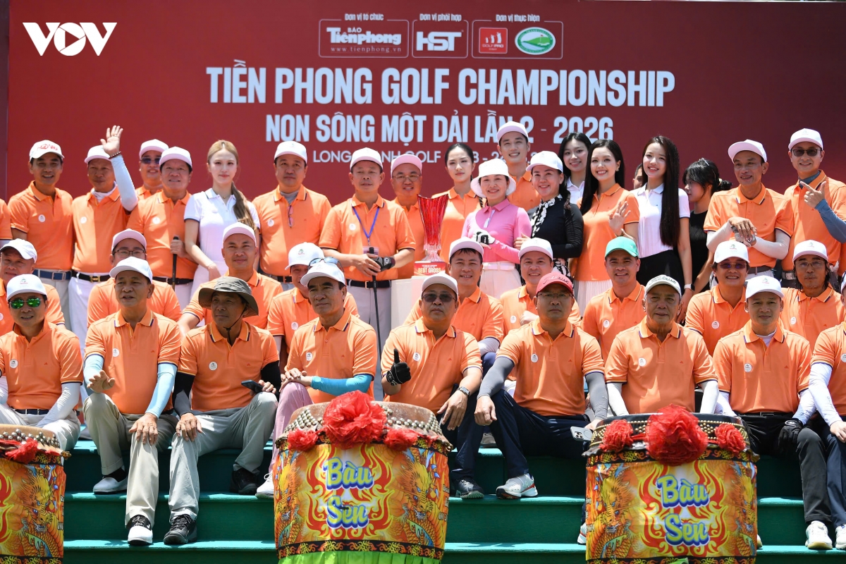 golfer luu ngoc sang vo dich tien phong golf championship - non song mot dai lan 2 hinh anh 3