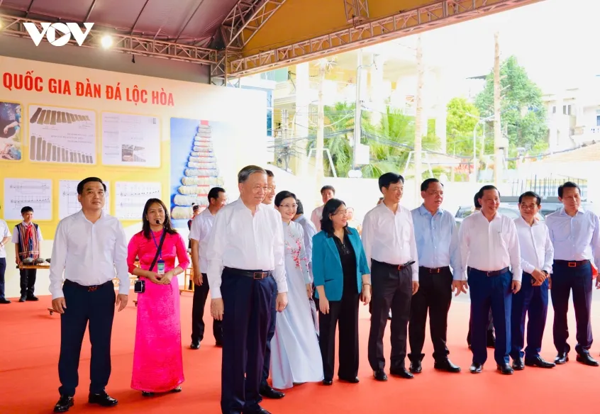 tong bi thu, chu tich nuoc to lam lam viec voi ban thuong vu thanh uy Dong nai hinh anh 9