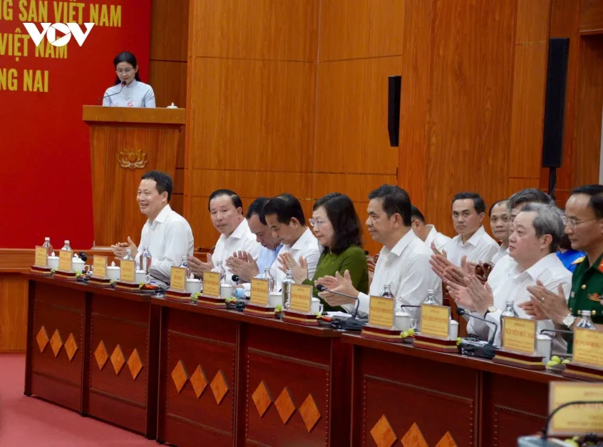 tong bi thu, chu tich nuoc to lam lam viec voi ban thuong vu thanh uy Dong nai hinh anh 5