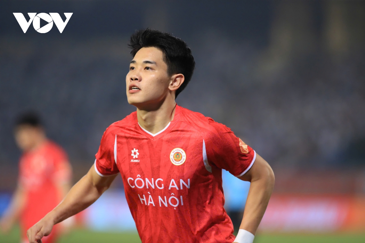 trUc tiEp cahn 1 - 1 nam Dinh ruot duoi ty so kich tinh hinh anh 6