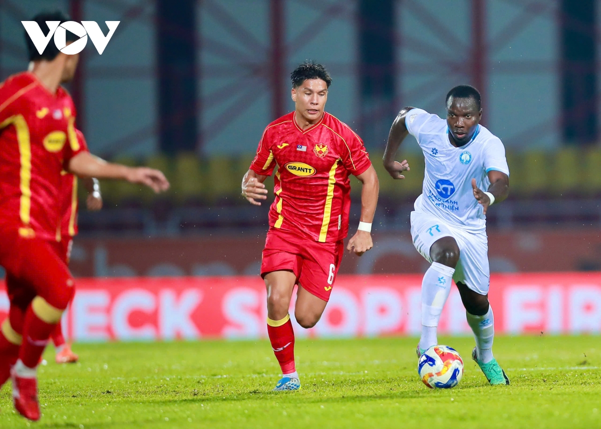 truc tiep selangor 1-1 nam Dinh van vi ghi ban go hoa hinh anh 6