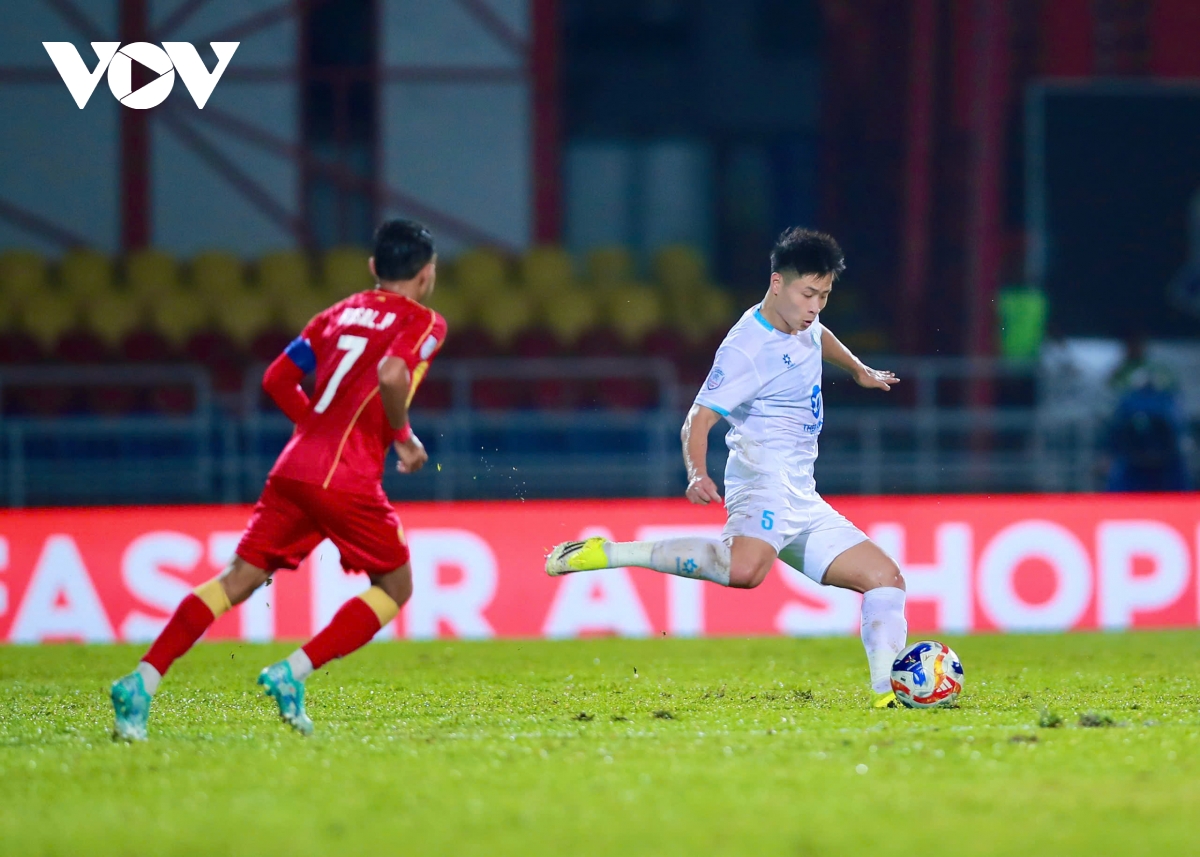 ket qua bong da hom nay 6 5 nam Dinh that bai o ban ket luot di cup c1 Dong nam A hinh anh 35