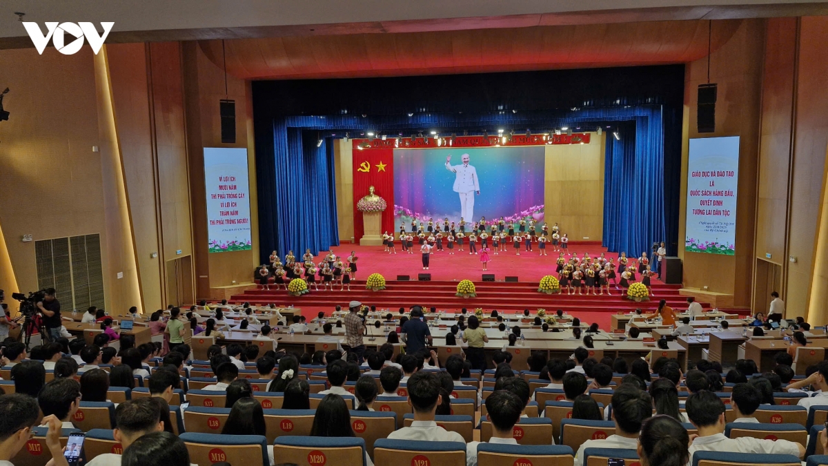 lao cai tuyen duong gan 270 hoc sinh co thanh tich xuat sac nam hoc 2025-2026 hinh anh 1