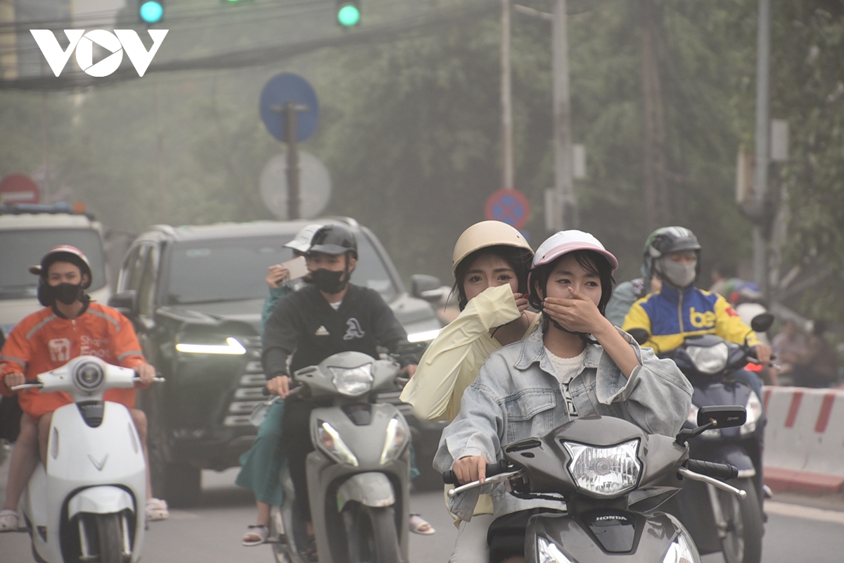 dan che mieng, bit mui vi bui trang duong khi pha do xay cau tran hung Dao hinh anh 6