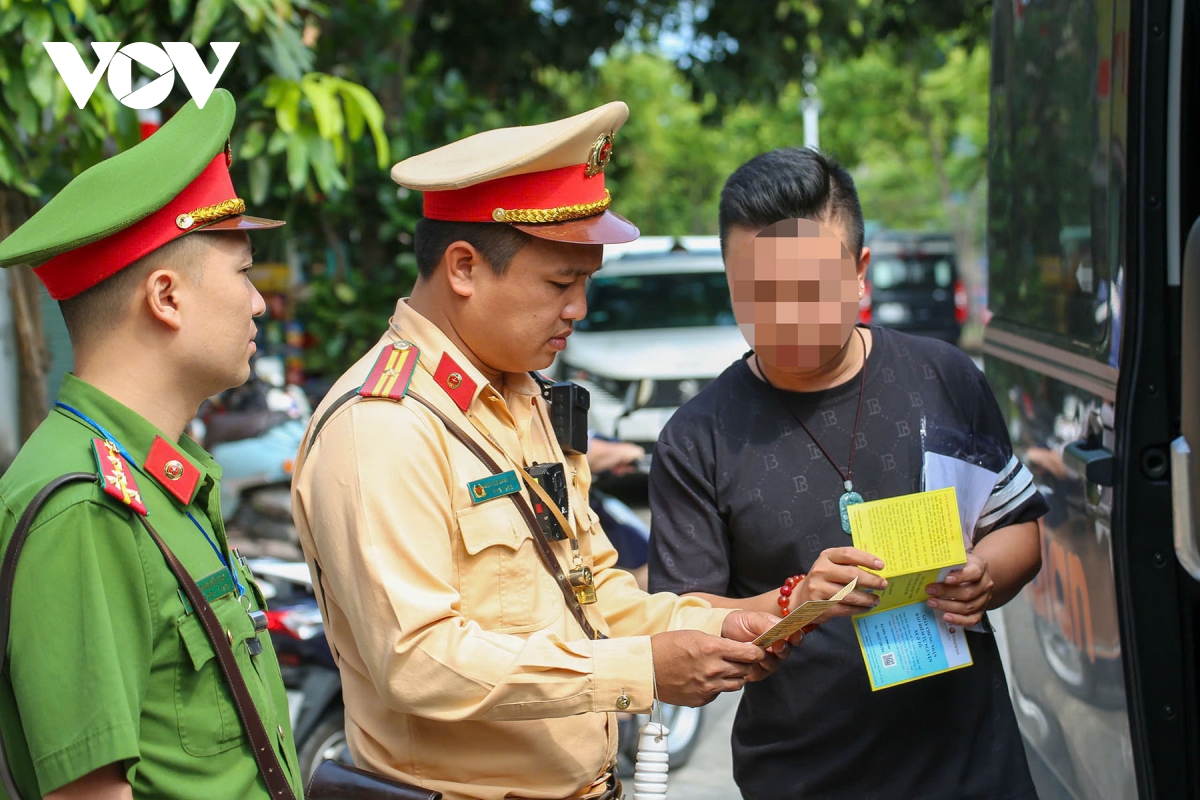 xu ly gan 3.400 truong hop vi pham nong do con, tai nan giao thong tiep tuc giam hinh anh 1