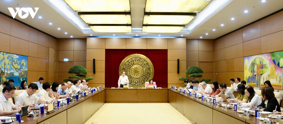chu tich quoc hoi tran thanh man lam viec voi thuong truc Uy ban cong tac dai bieu hinh anh 1