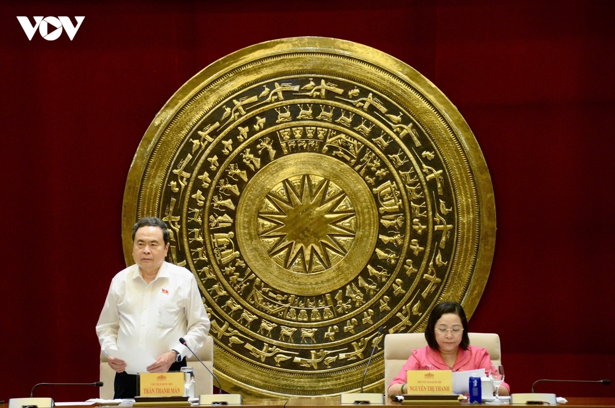 chu tich quoc hoi tran thanh man lam viec voi thuong truc Uy ban cong tac dai bieu hinh anh 2