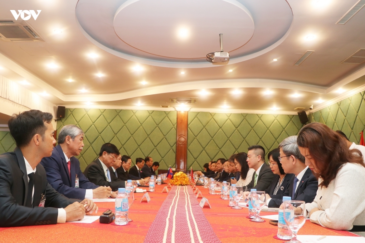 truong ban tuyen giao va dan van trung uong lam viec tai tinh siem reap, campuchia hinh anh 1