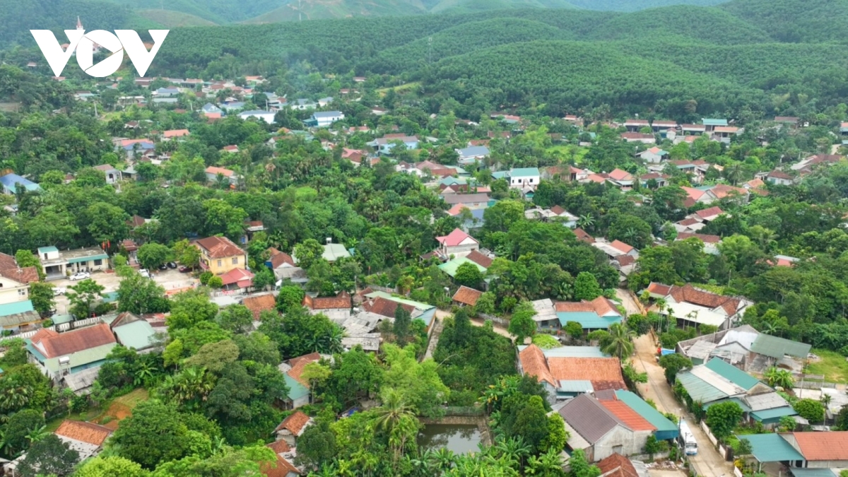 can bo mien nui quang tri ho tro nhau hoan thanh nhiem vu hinh anh 3
