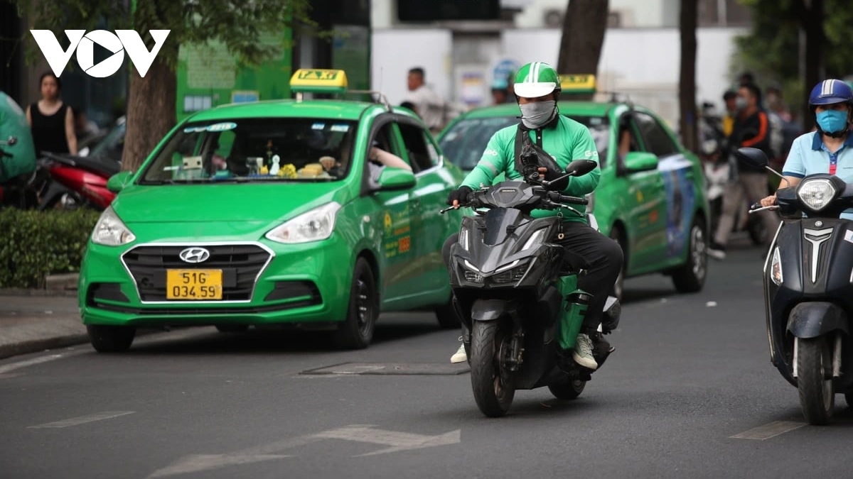ha noi to chuc lay y kien viec su dung xe may hoat dong kinh doanh, van tai hinh anh 1