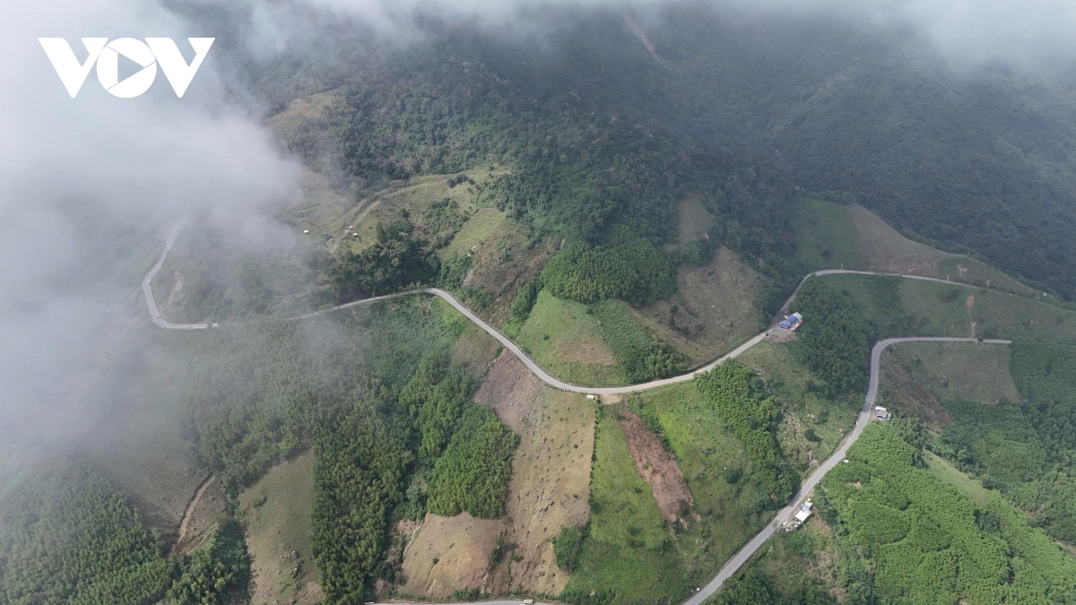 canh bao mat an toan giao thong tren deo vi O lac sau nhieu vu tai nan hinh anh 9