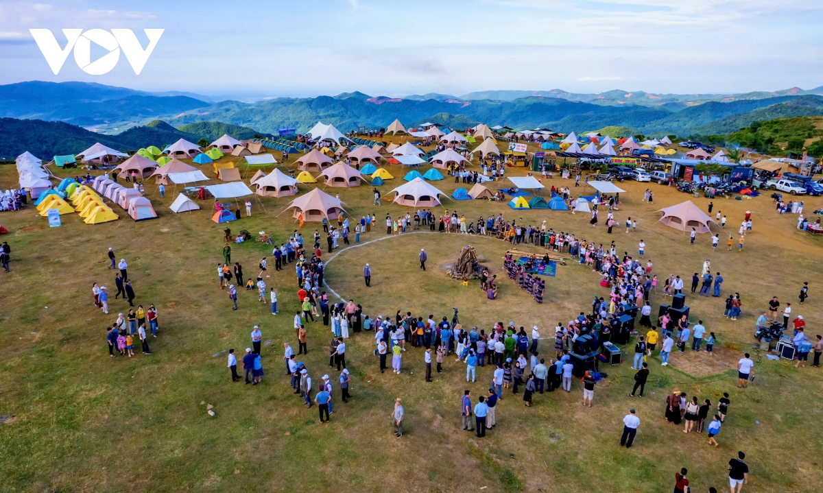 du khach thich thu trai nghiem cac diem du lich o quang ngai dip nghi le hinh anh 13