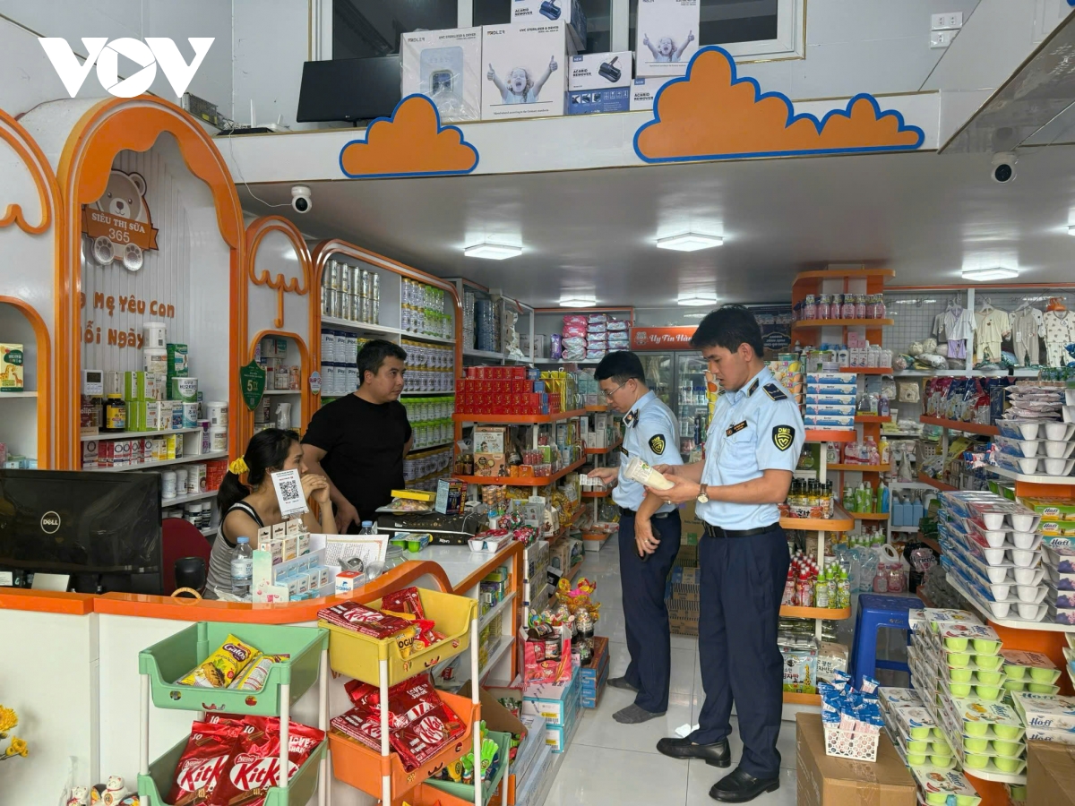 siet chat kiem soat, xu ly thuc pham khong an toan o bac ninh hinh anh 1