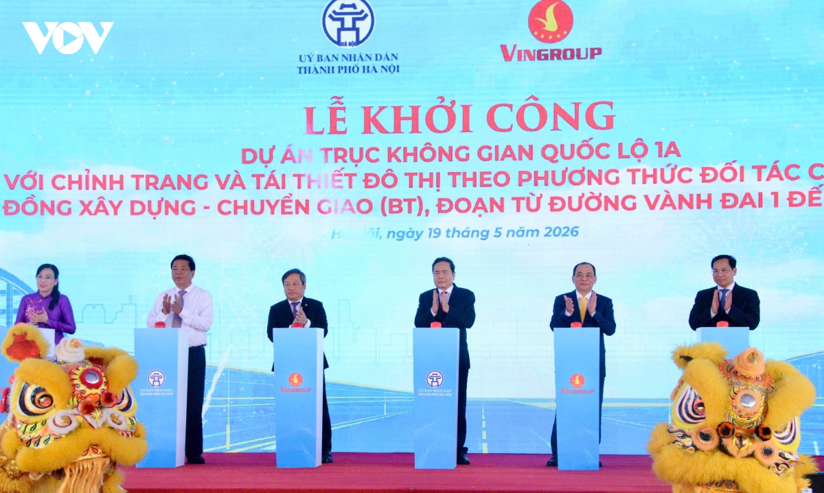 chu tich quoc hoi du le khoi cong du an truc khong gian quoc lo 1a hinh anh 1