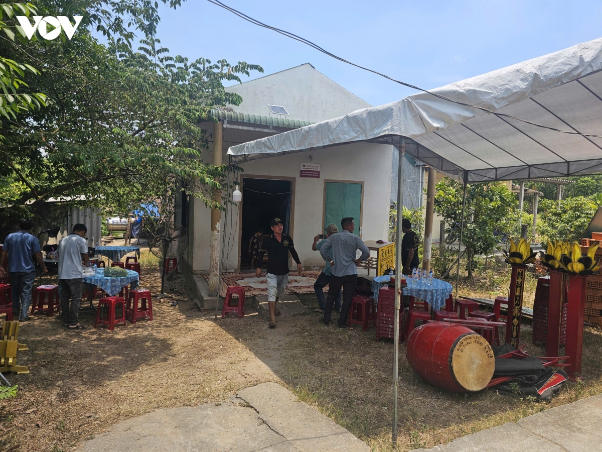 noi dau cua gia dinh mat 2 nguoi con vi duoi nuoc tren song tra khuc o quang ngai hinh anh 5