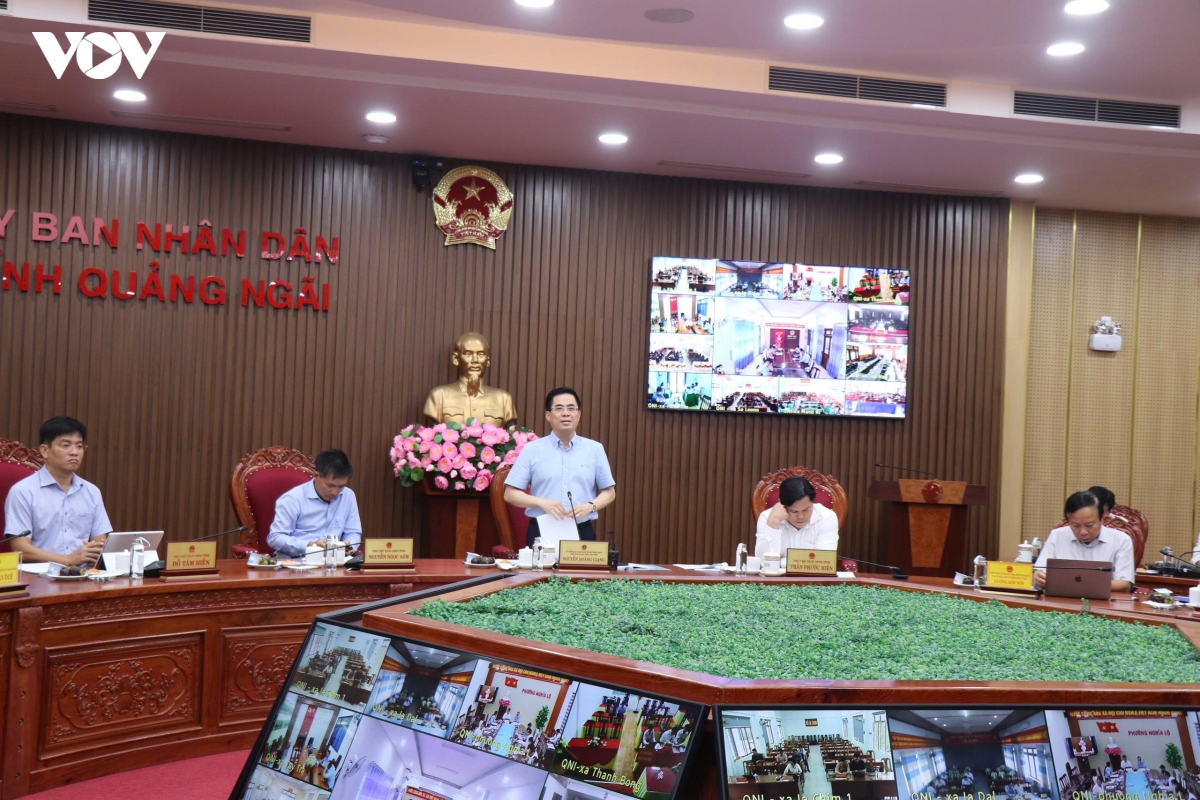 quang ngai gan danh gia can bo voi ket qua thuc hien tang truong kinh te hinh anh 1