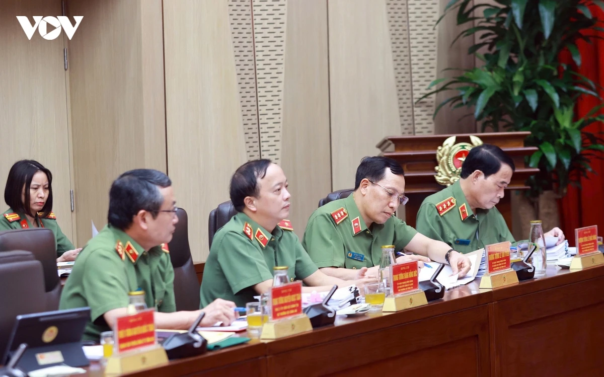 05-06_cac_dai_bieu_du_buoi_lam_viec.jpg