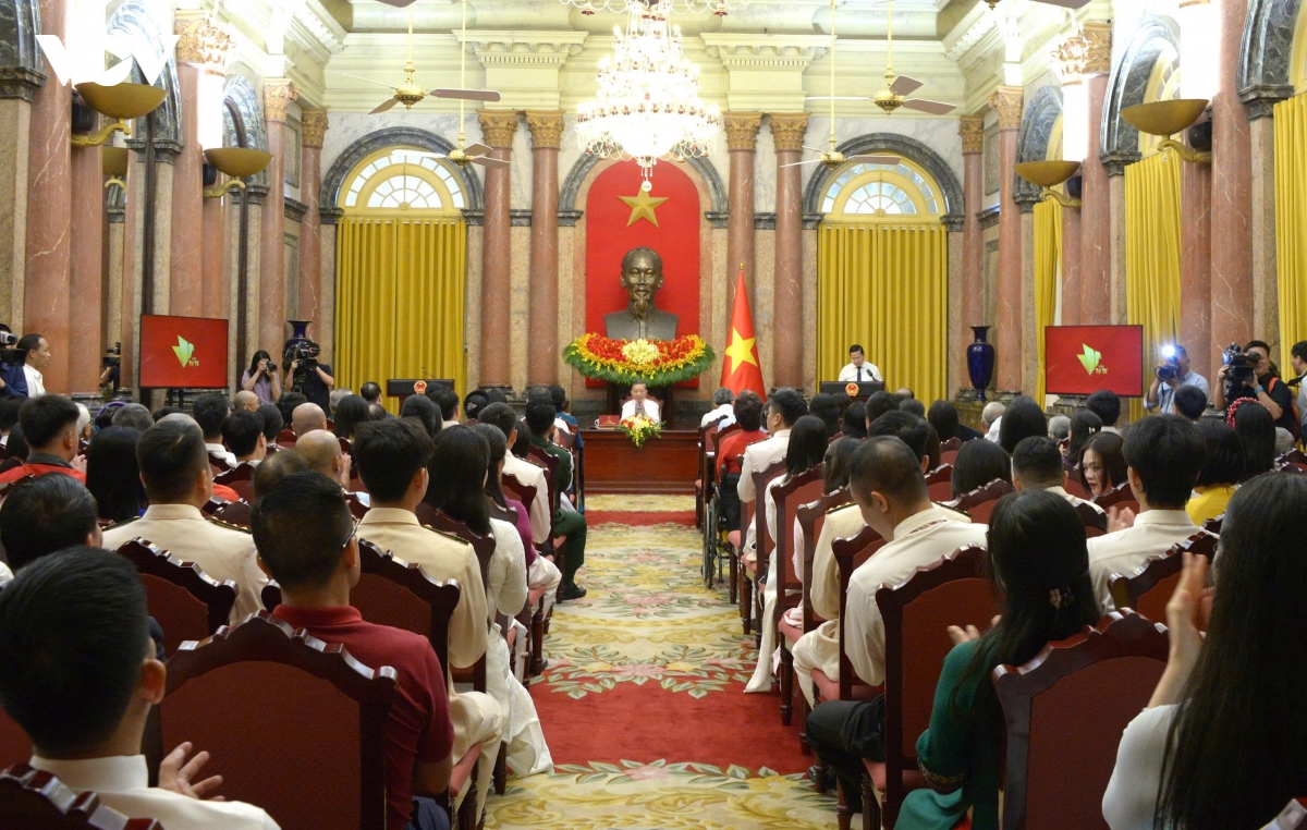 tong bi thu, chu tich nuoc to lam moi viec tu te deu lam cho xa hoi am ap hon, nhan van hon hinh anh 1