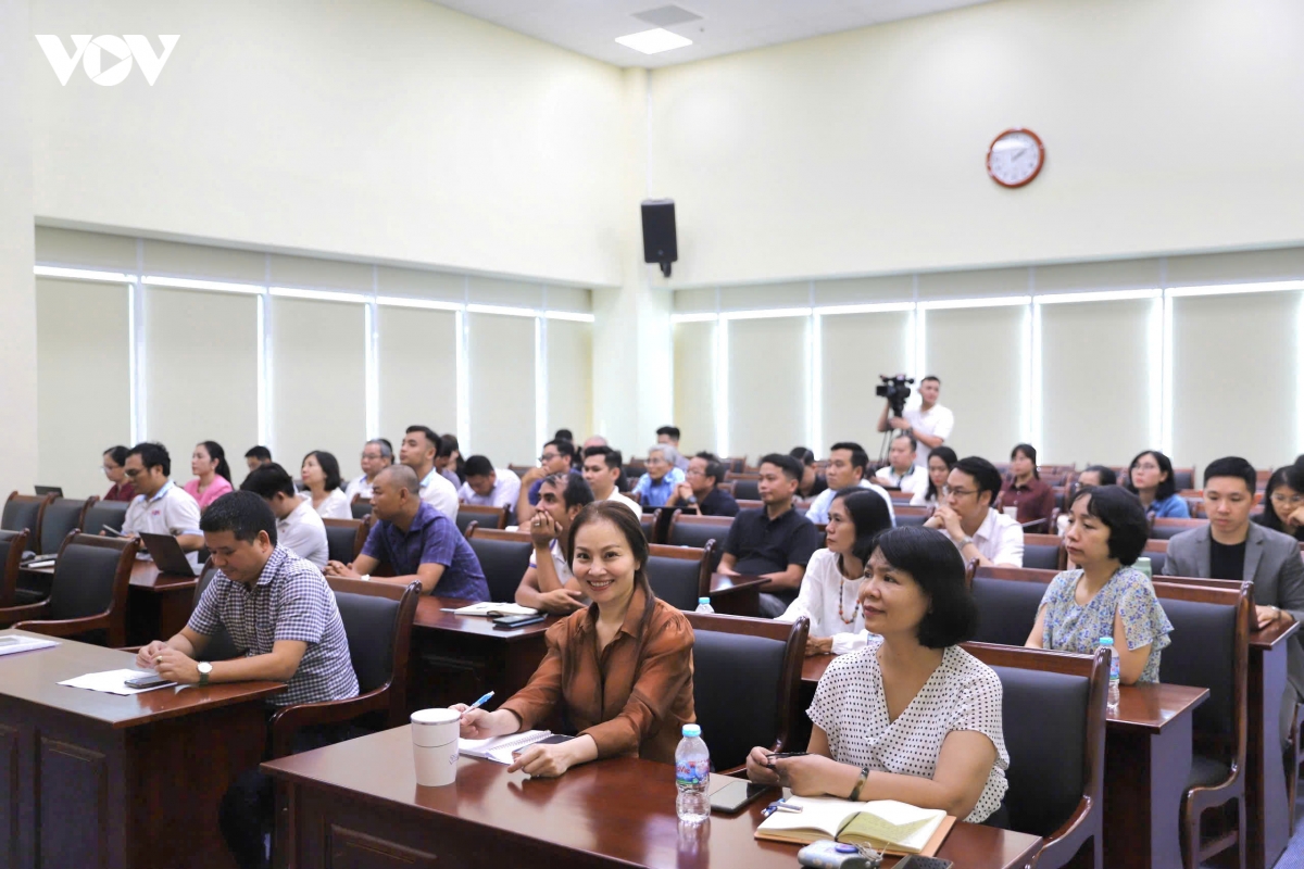 phong vien vov phia nam trao doi nghiep vu bao chi hinh anh 2