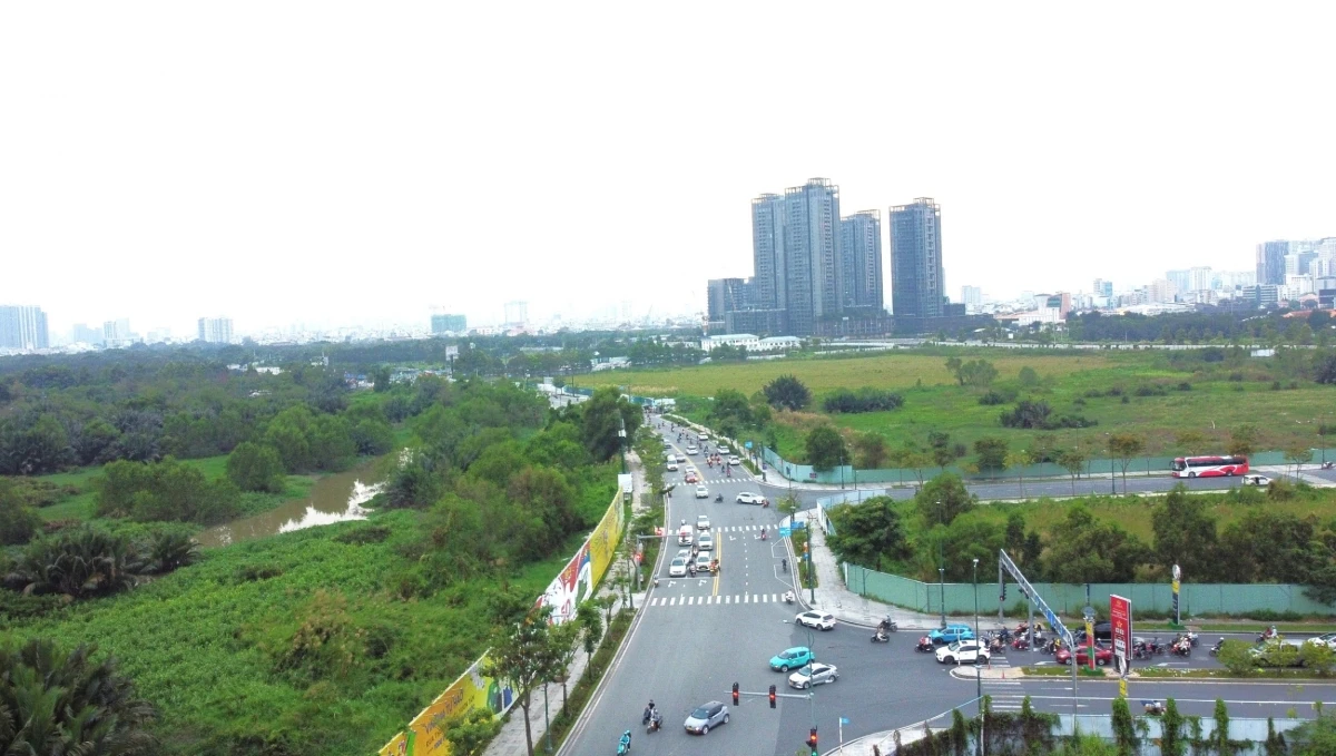 trung tam tai chinh can ho tro dn ra quoc te huy dong von va mo rong dau tu hinh anh 3