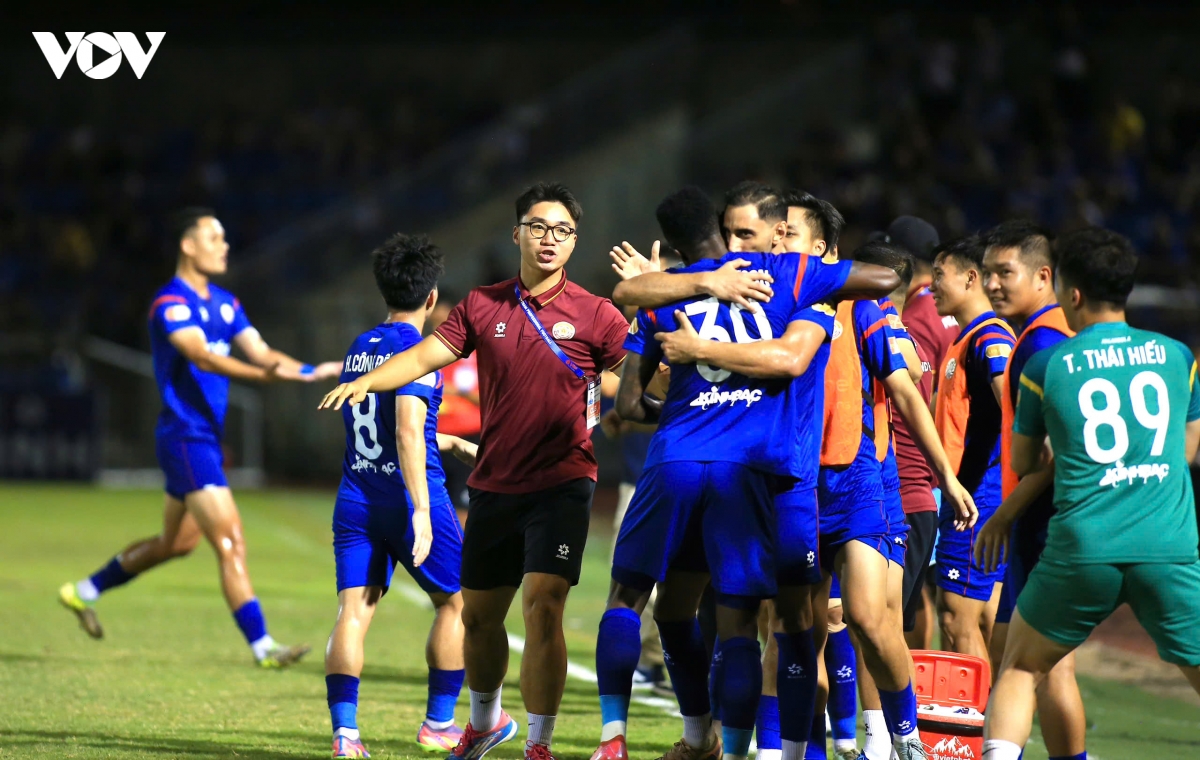 thang pvf-cand sau loat sut luan luu, bac ninh gianh ve du v-league 2026 2027 hinh anh 4