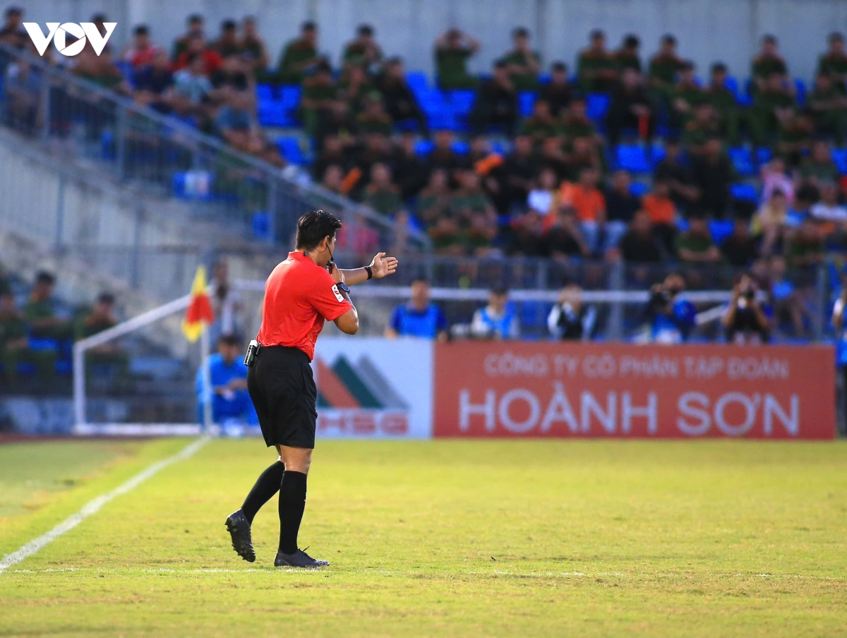 thang pvf-cand sau loat sut luan luu, bac ninh gianh ve du v-league 2026 2027 hinh anh 1