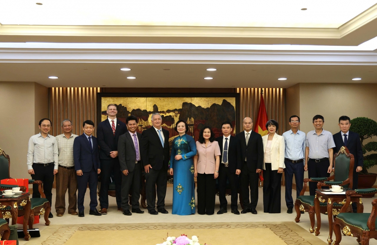 pho thu tuong pham thi thanh tra tiep Doan dai bieu Dai hoc cong nghe texas hinh anh 3