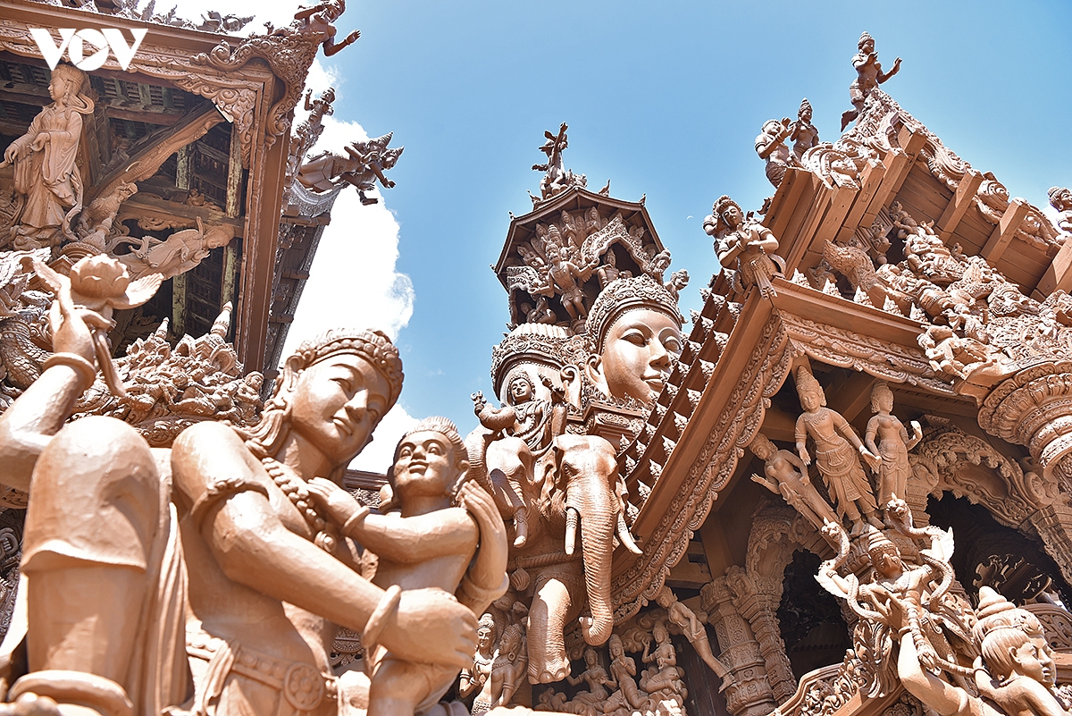 ngoi den huyen bi sanctuary of truth - dinh cao cua nghe thuat moc truyen thong hinh anh 19