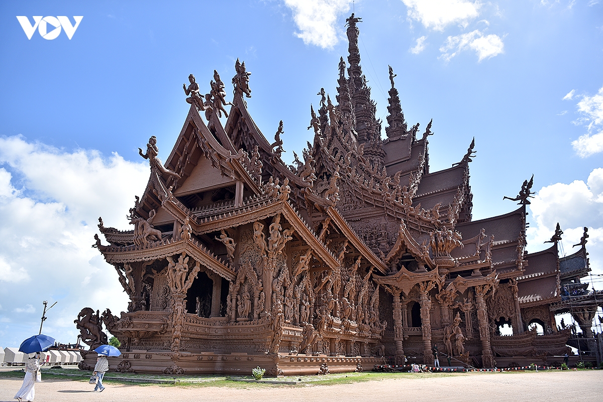 ngoi den huyen bi sanctuary of truth - dinh cao cua nghe thuat moc truyen thong hinh anh 2