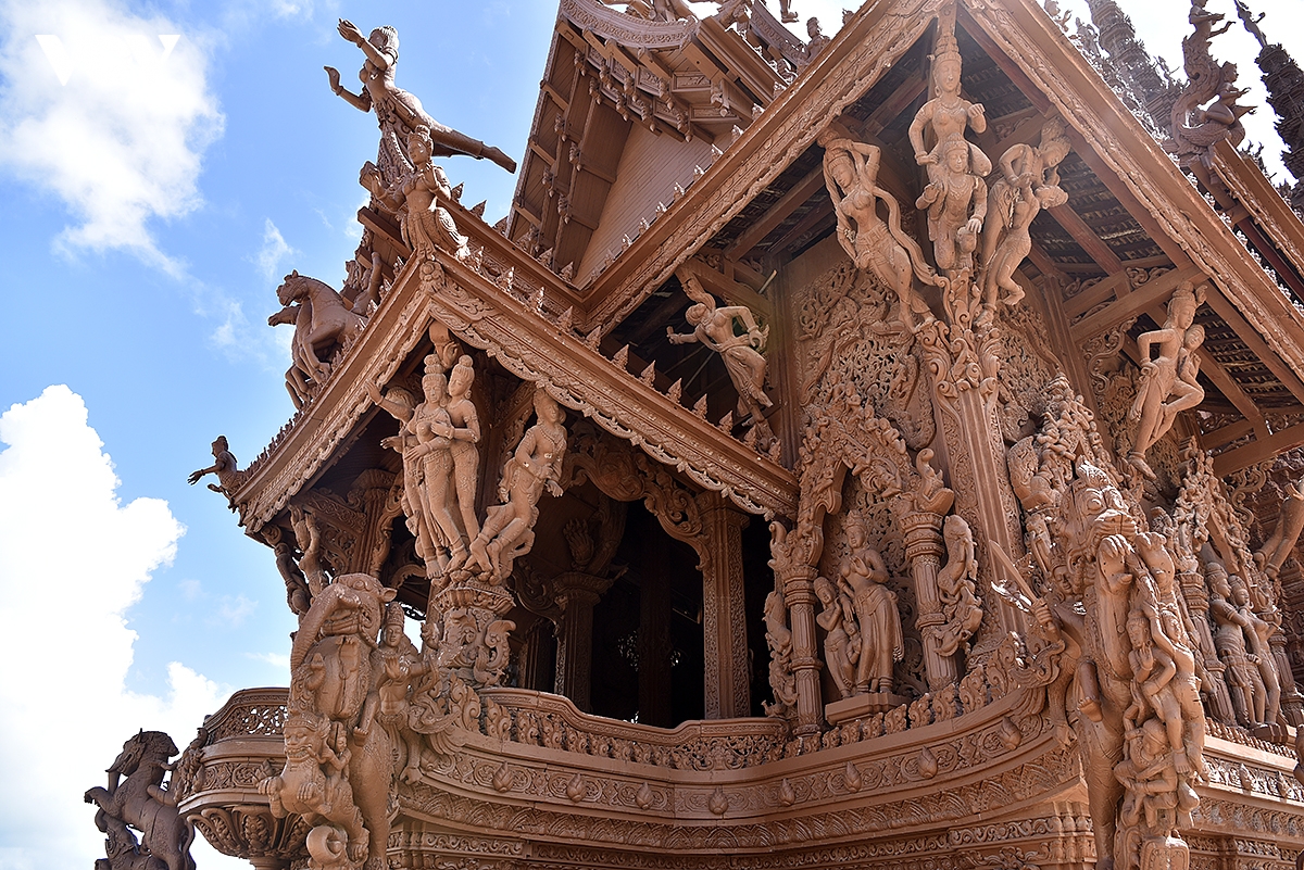 ngoi den huyen bi sanctuary of truth - dinh cao cua nghe thuat moc truyen thong hinh anh 8