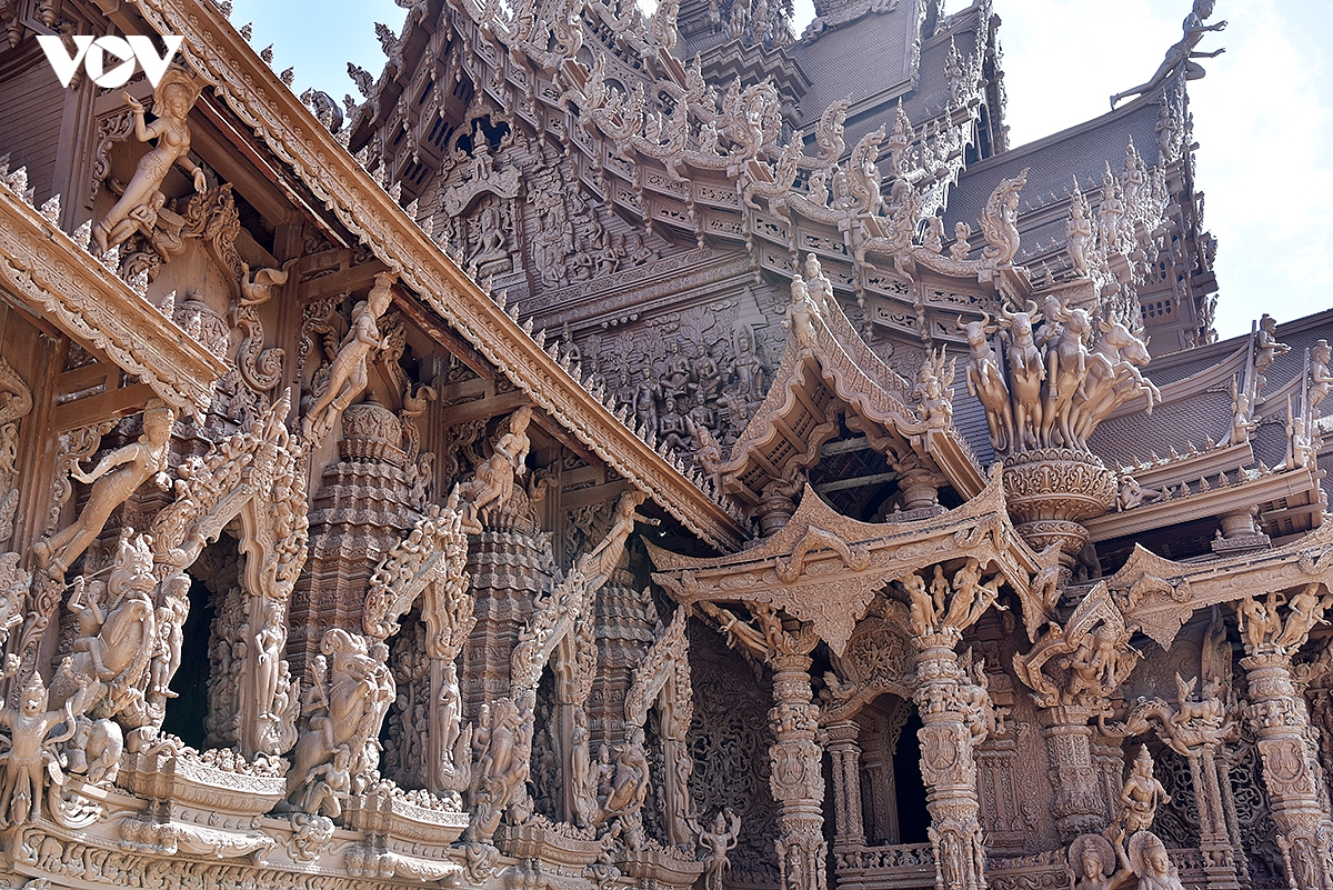 ngoi den huyen bi sanctuary of truth - dinh cao cua nghe thuat moc truyen thong hinh anh 10