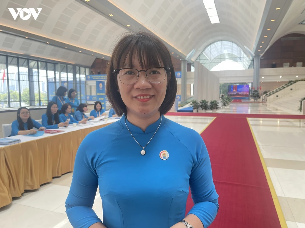 gui gam niem tin vao mot nhiem ky cong doan viet nam doi moi vi nguoi lao dong hinh anh 2