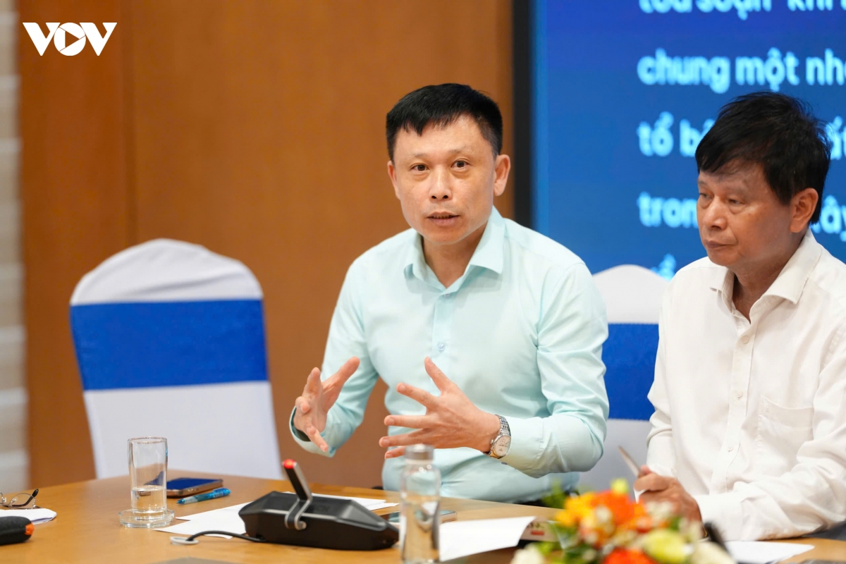 tinh gon bao chi de manh hon, khong phai thu hep tieng noi chinh thong hinh anh 5