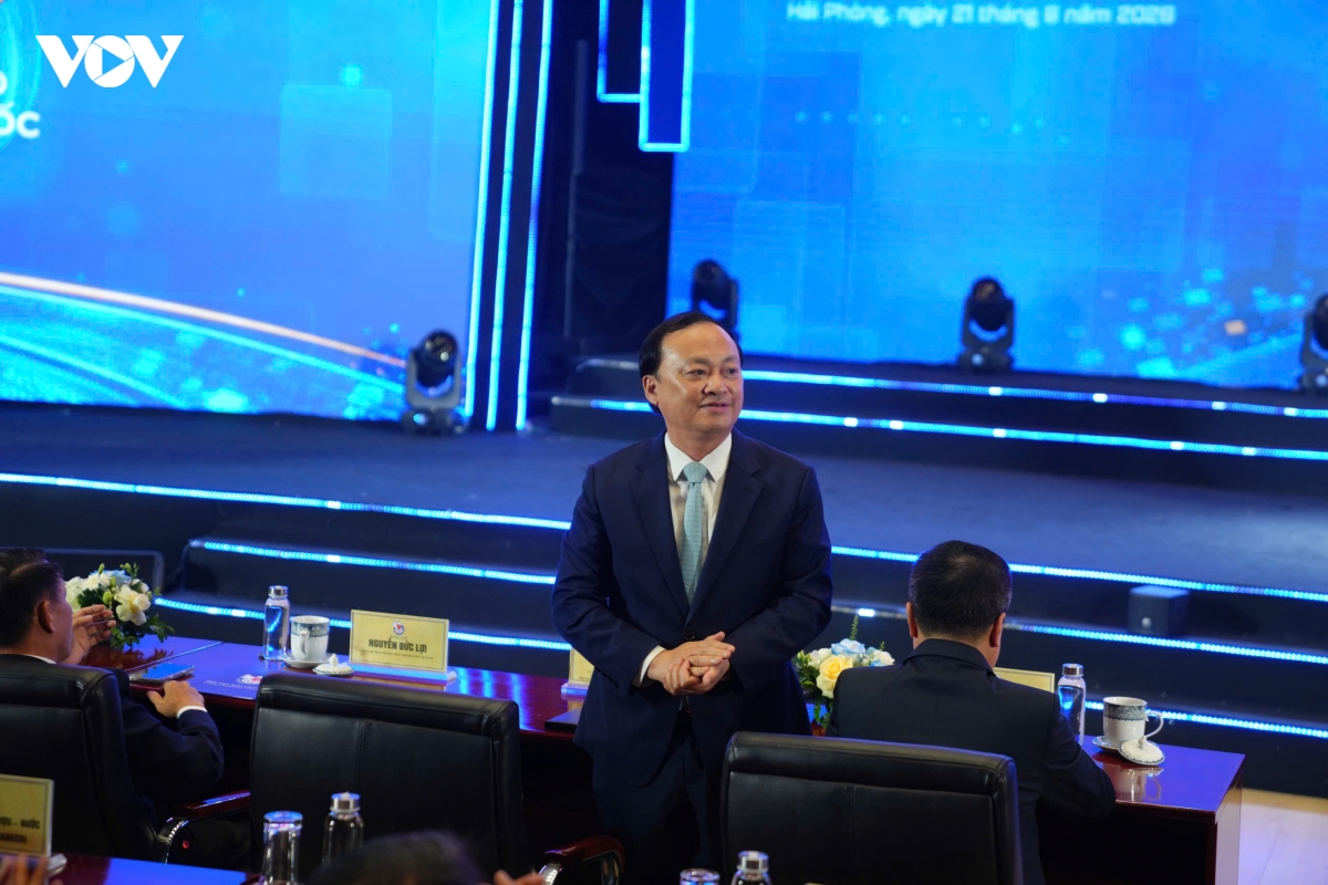 An tuong le be mac va trao giai tai hoi bao toan quoc 2026 hinh anh 3