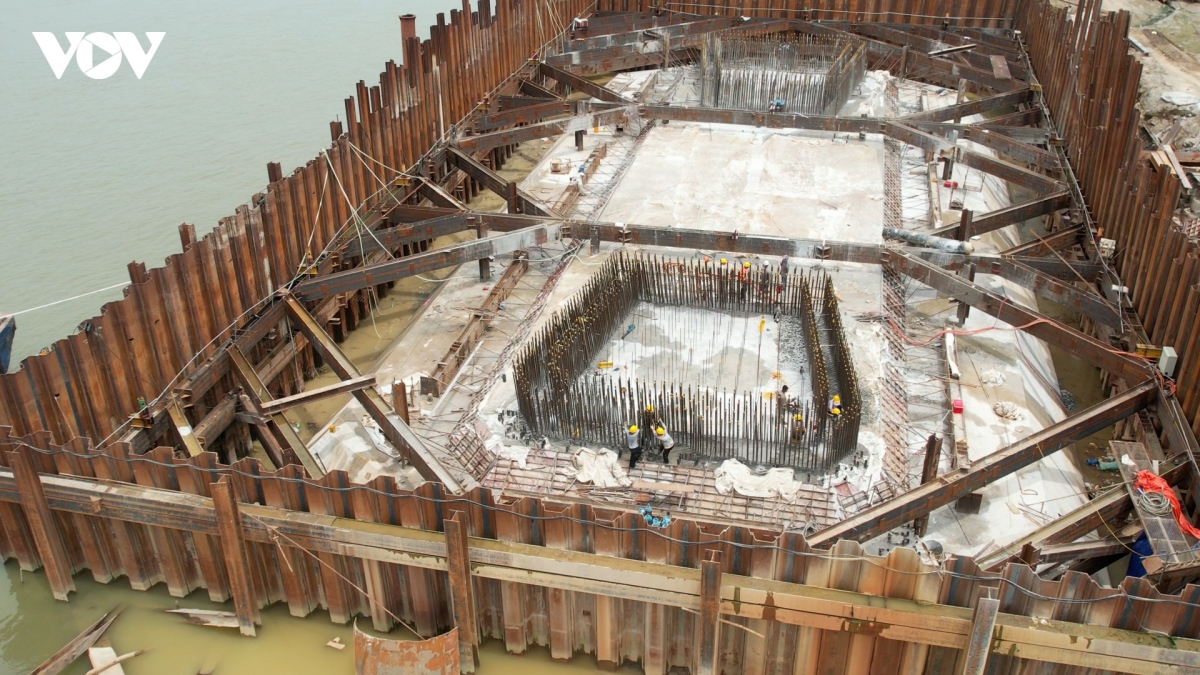 toan canh cau tu lien, bieu tuong moi ben song hong cua ha noi dang thanh hinh hinh anh 9