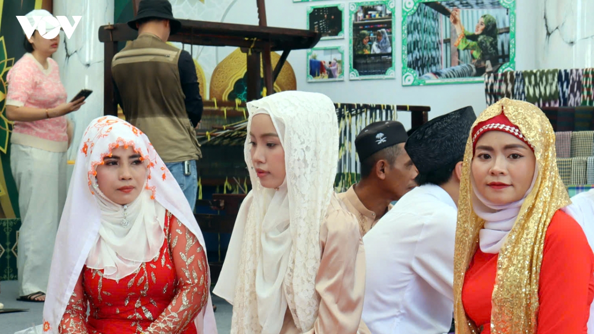 ngay hoi van hoa cham lan toa gia tri di san, ket noi phat trien hinh anh 3