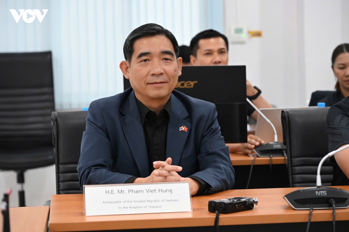 hanh trinh dac biet dua 6 Dai su xanh tu thai lan ve vuon quoc gia tram chim hinh anh 3