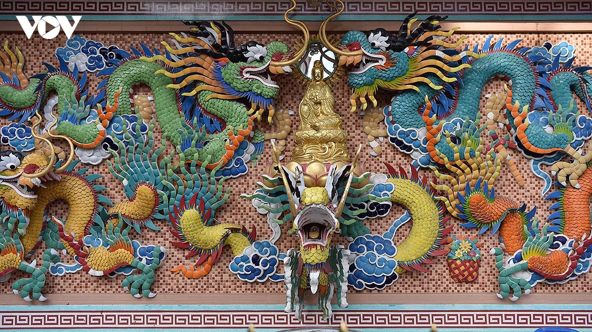 ky la nhuc than bat hoai cua cao tang viet trong chua khanh van o bangkok hinh anh 7