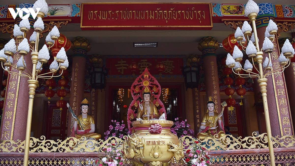 ky la nhuc than bat hoai cua cao tang viet trong chua khanh van o bangkok hinh anh 3
