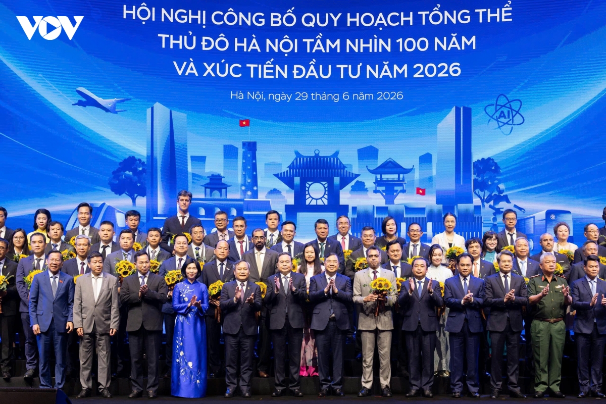 chu tich quoc hoi ha noi, noi hoi tu cua tri tue, cong nghe, nguon luc va y tuong hinh anh 10