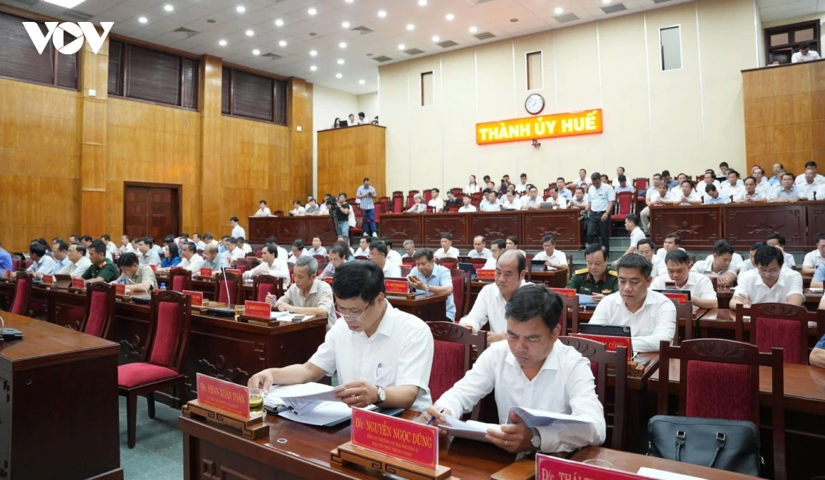 hue thao go diem nghen sau 1 nam van hanh chinh quyen dia phuong 2 cap hinh anh 2