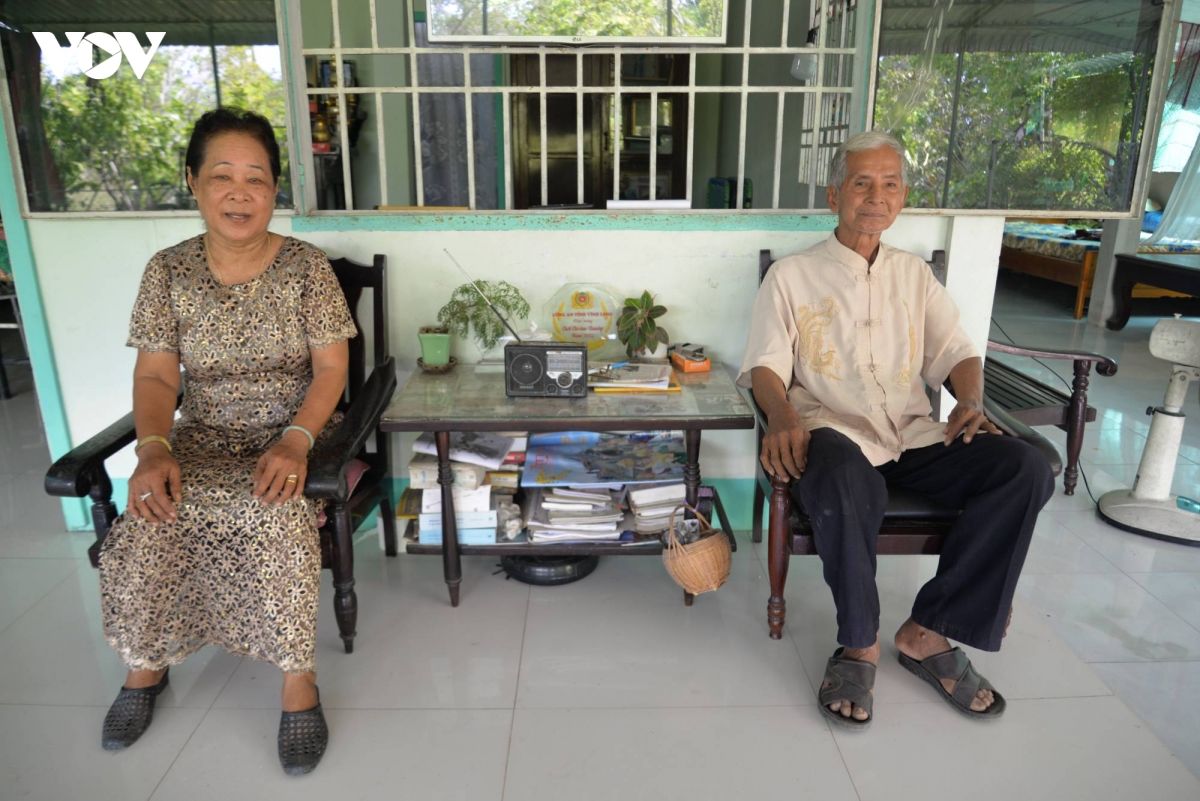 nguoi dang vien khmer tan tuy voi que huong hinh anh 2